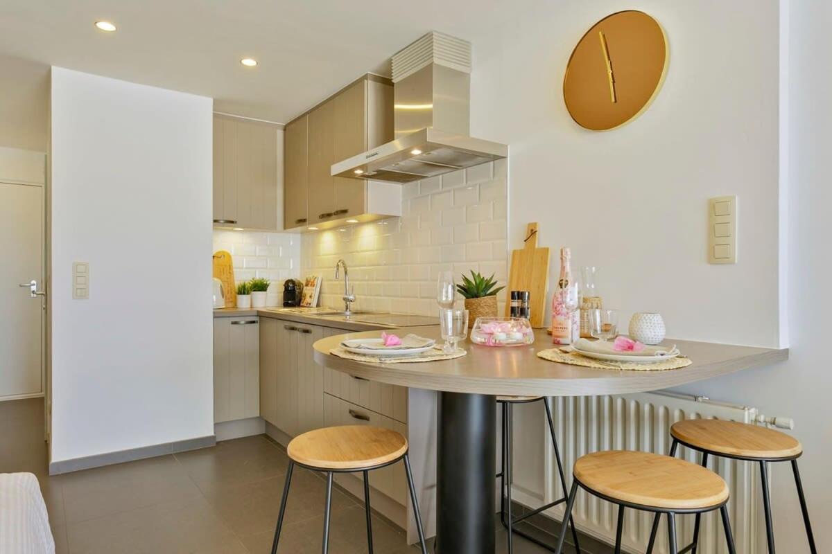 Huswell - Studio With Great Sea View On Terrace Knokke-Le-Zoute Extérieur photo