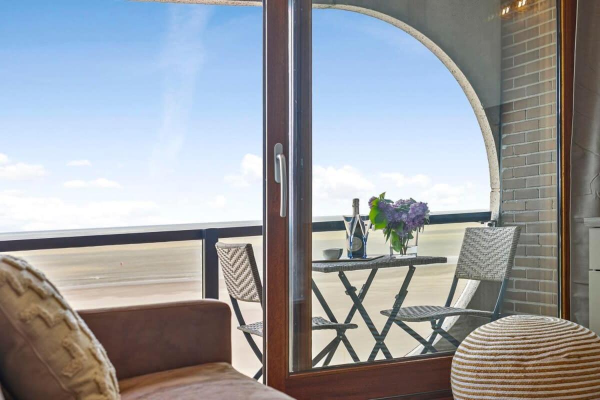 Huswell - Studio With Great Sea View On Terrace Knokke-Le-Zoute Extérieur photo