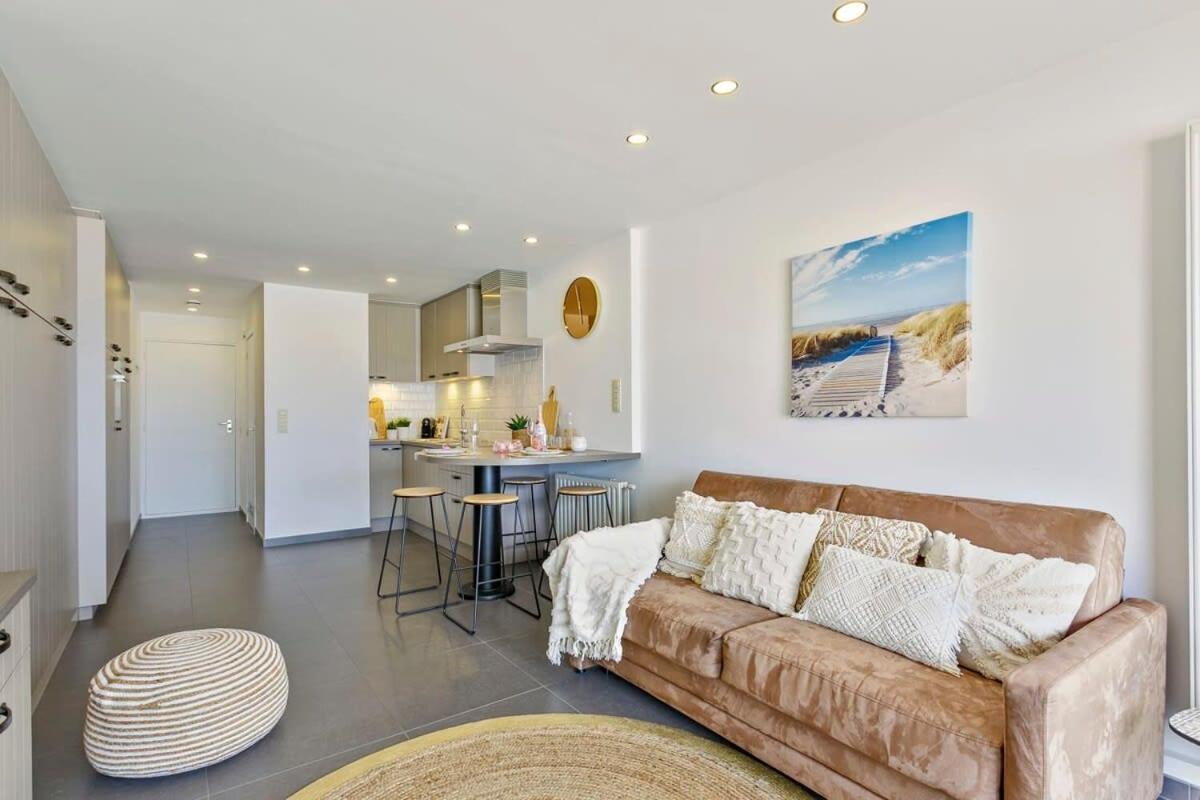 Huswell - Studio With Great Sea View On Terrace Knokke-Le-Zoute Extérieur photo